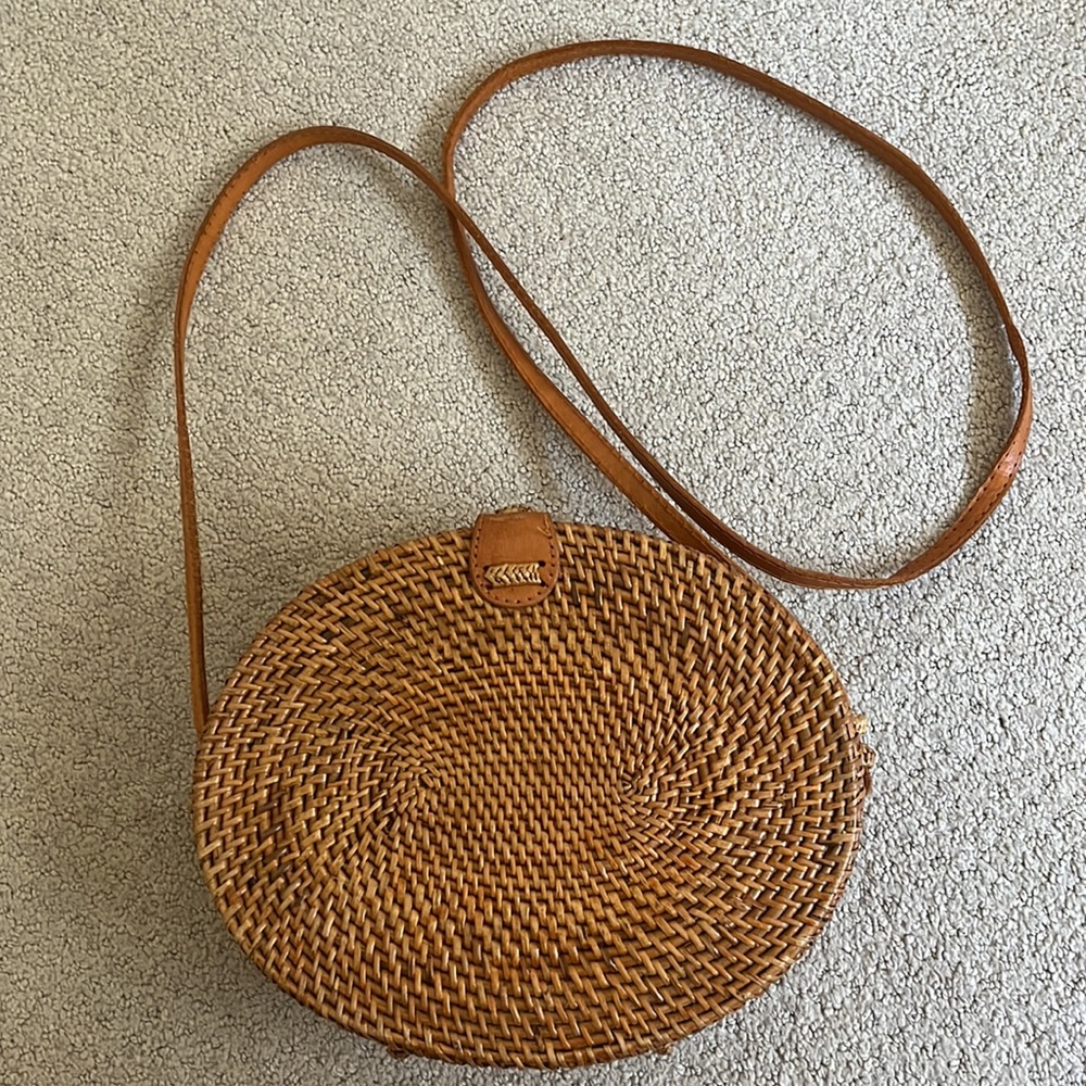 Handwoven Oval Rattan Cross Body Purse